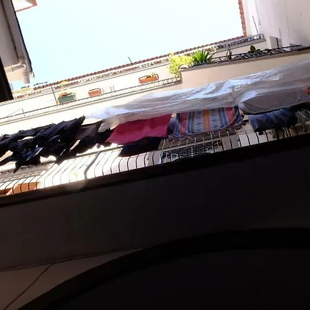 Domus Donnaregina Apartament