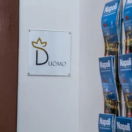 Domus Donnaregina Apartament