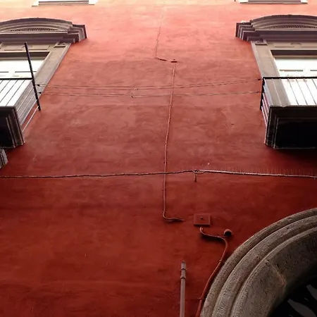 Domus Donnaregina Apartment Naples