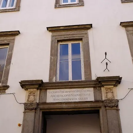Domus Donnaregina Naples