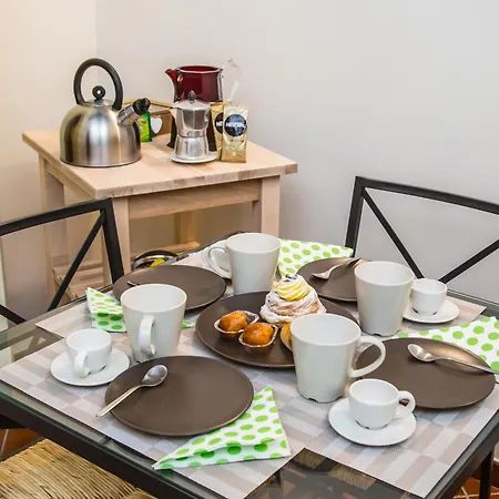 公寓 Domus Donnaregina *