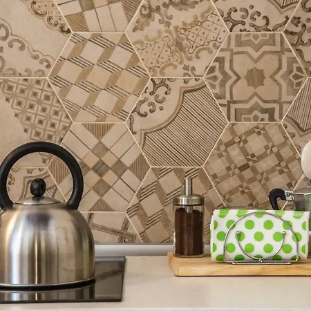 Domus Donnaregina 公寓